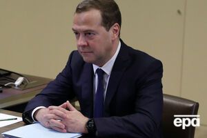 Медведев отметил, что Россия ответит на новые санкции США