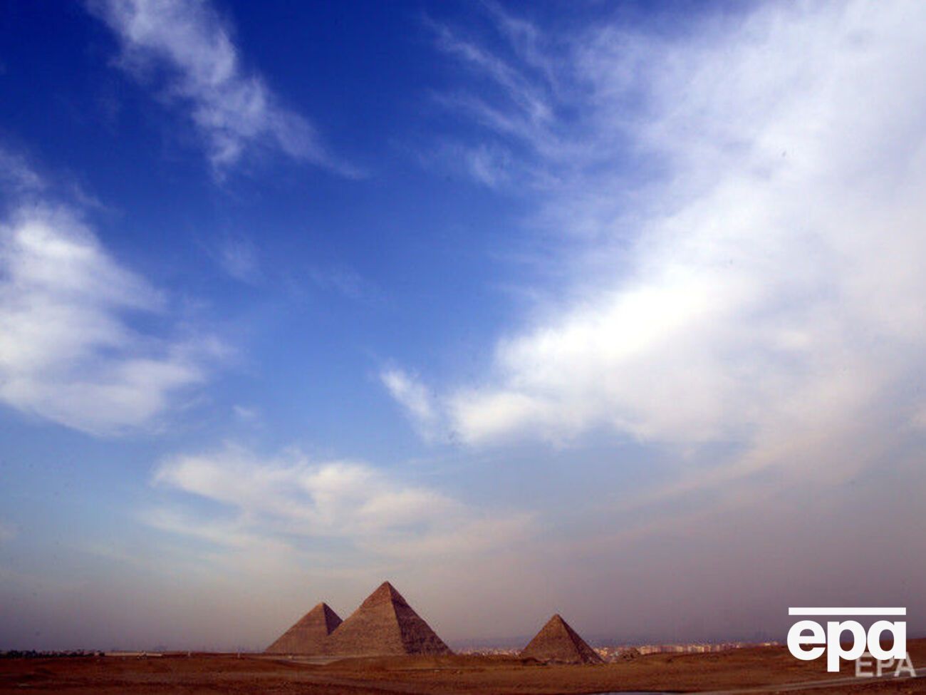 Сыр нашли в во время раскопок в одном из комплексов пирамид в Египте