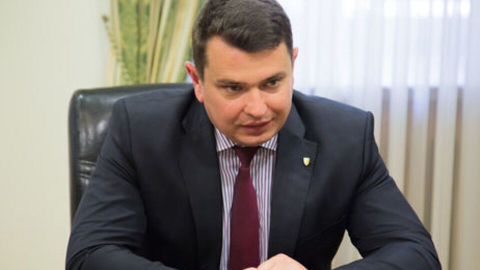 Сытник: По нашим данным, есть попытка быстрыми темпами подписать сделку со следствием с последним подозреваемым