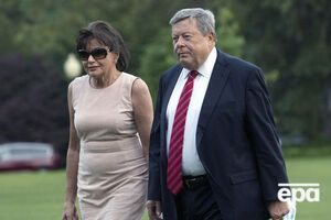 Адвокат сказал, что родители Мелании Трамп самостоятельно подали заявки на получение гражданства и никакого особого отношения к ним не было