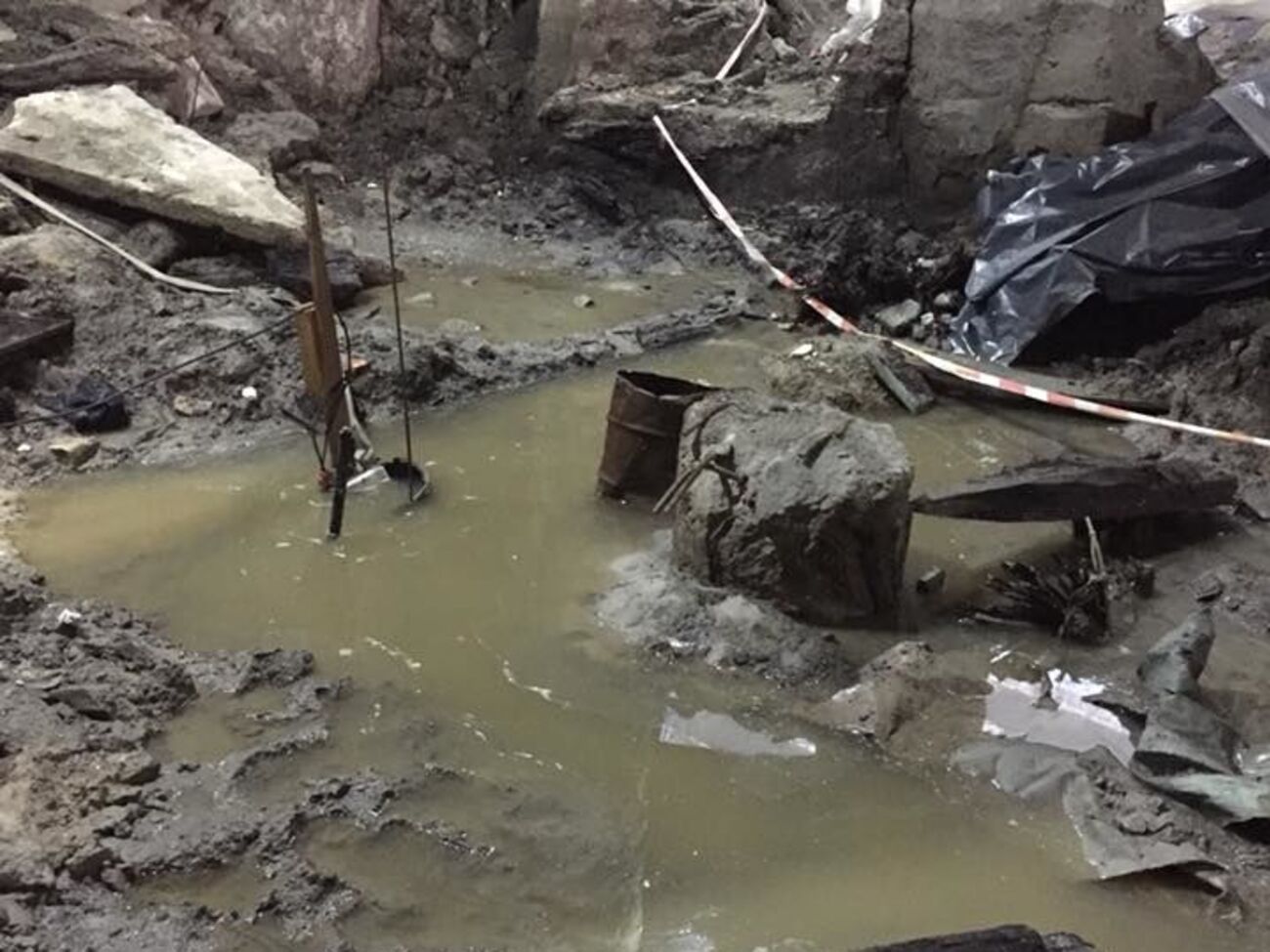 Участок на Почтовой площади, где работали археологи, подтопило в ночь на 9 августа