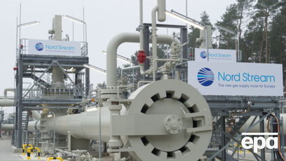 Если законопроект о расширении американских санкций будет принят и вступит в силу, под его действие может подпасть, в частности, “Северный поток – 2", отмечает “Коммерсантъ”