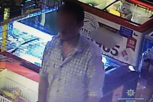 Затриманого помістили в ізолятор тимчасового тримання