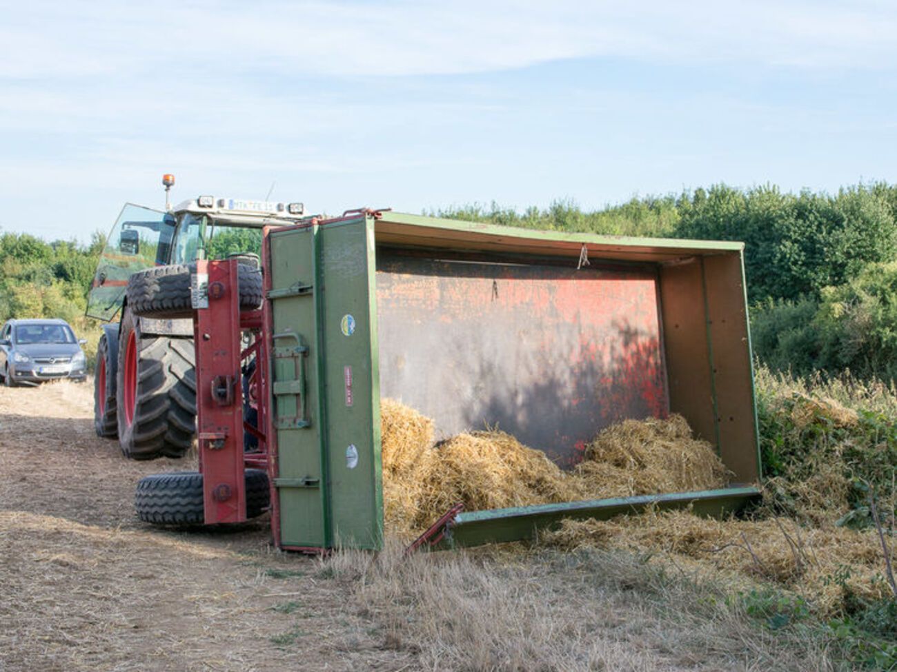 У причепі перебували туристи
