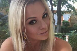 Салтыкова: Очень жарко!