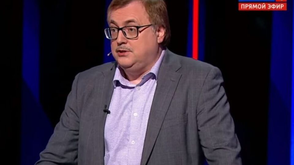 Профессор Маслов: Чье было оборудование в Кемерово? Американское. Что мы сделали? Мягко говоря, украли