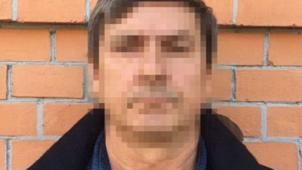 Осьмініна зобов'язали беззастережно визнати свою провину й активно сприяти розкриттю злочину