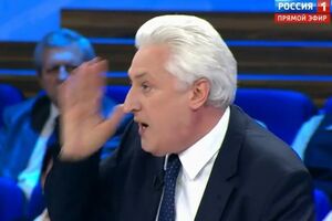 Коротченко: Вот такие цеевропейцы пусть едут выступать в другие места
