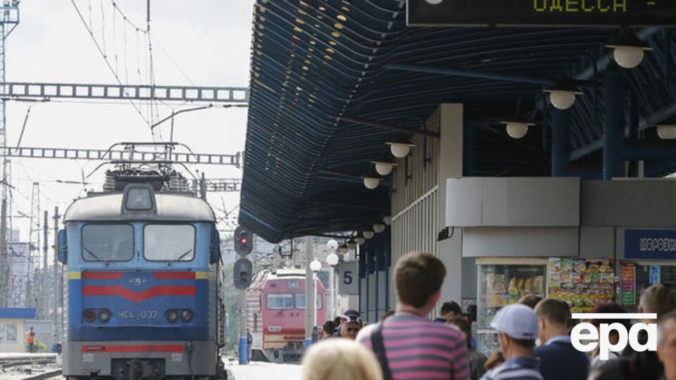 Кондиціонери є в 1232 вагонах
