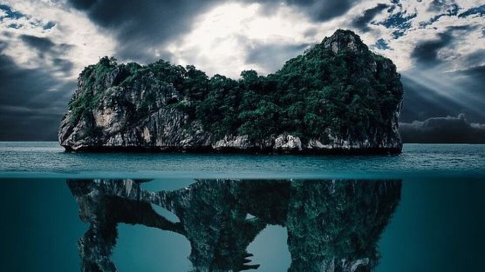 Атлантида нібито пішла під воду внаслідок катастрофи