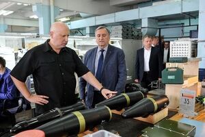 Турчинов: Для нас принципиально важно, что ракеты КБ "Луч" не только не уступают, но и по своим боевым возможностям лучше, чем аналогичное оружие российского производства