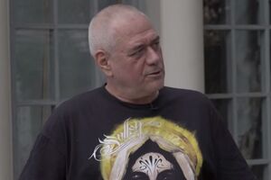 Доренко: Путин – это трон. Путин – это человек, который даст тебе гранату и скажет идти под танк