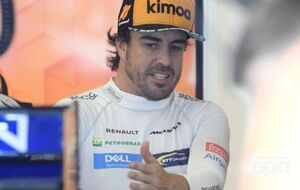 В "Формуле-1" Алонсо дебютировал в 2001 году за команду Minardi