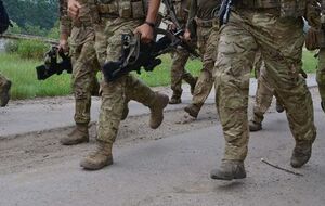 Украинские военные зарегистрировали попадание тяжелых боеприпасов в хозяйственные постройки