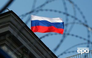 Чтобы законопроект о новых санкциях США против России вступил в силу, его должен одобрить Конгресс и подписать американский президент