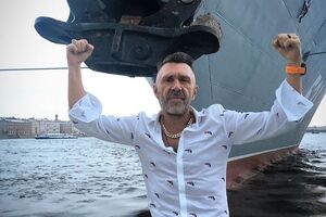 Шнуров, за словами його приятеля, закрутив новий роман