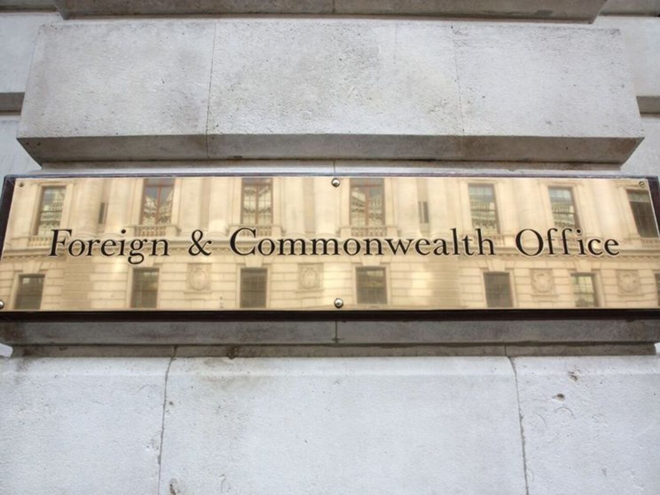 У МЗС Британії заявили, що Лондон не вийде з угоди щодо Ірану