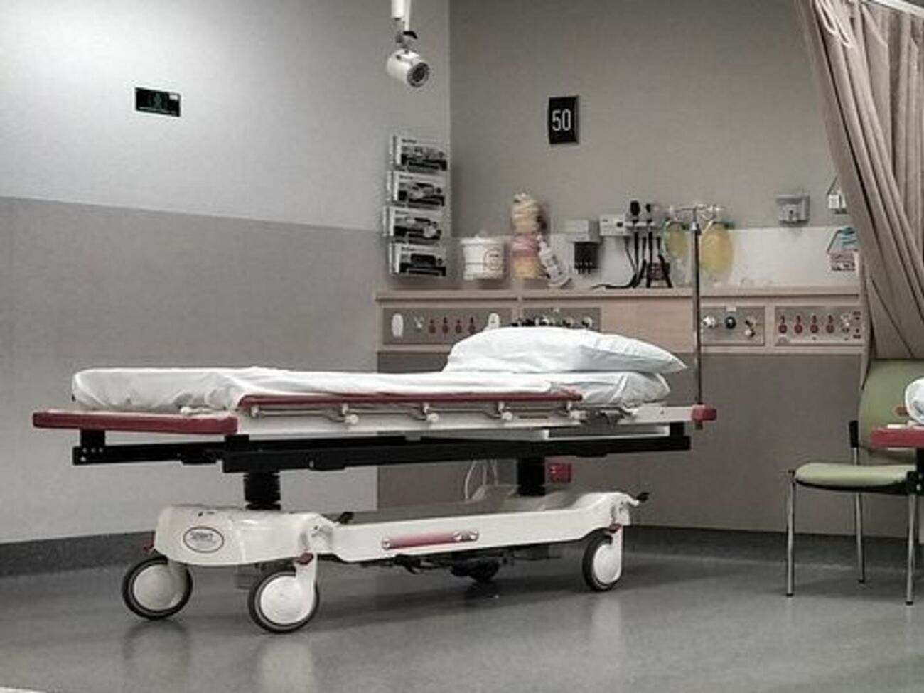 Украинец совершил самоубийство в больнице