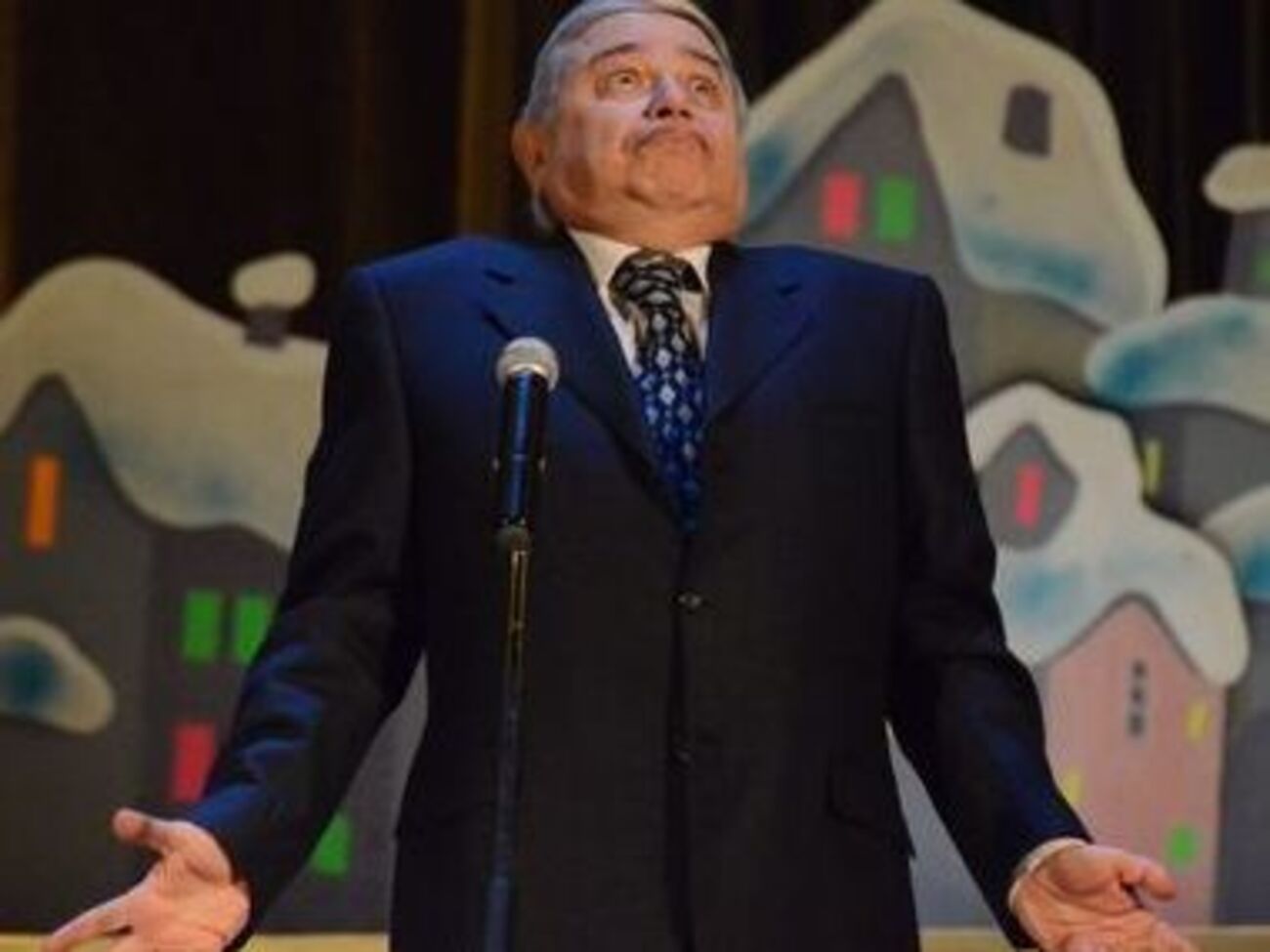 Петросян некоторыми квартирами владеет единолично