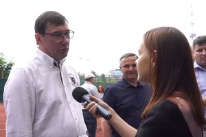 Луценко: Когда принимать решения и кому выплачивать премии, оставьте это мне