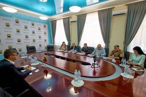 Представители Украины и Литвы встретились 15 августа