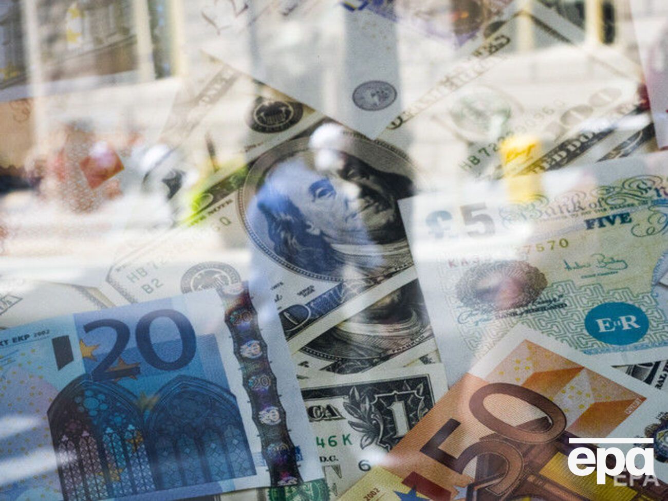 Курс валют на 16 серпня