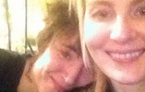 Земфира (на фото слева): Вы что-то себе придумали. Вам нравится так думать