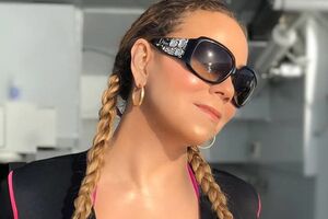 Кэри показала фото отдыха