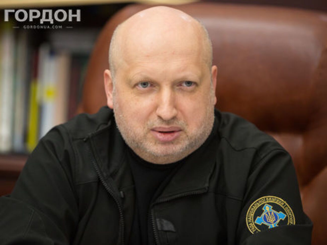 Турчинов: Гвардійці одними з перших вступили в бій і зупинили просування російського агресора