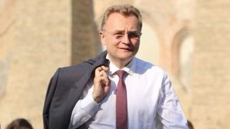 Андрій Садовий: Довго тягнути не буду, думаю, що на початку осені я озвучу свою чітку позицію