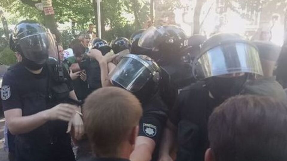 Бунт в Лукьяновском СИЗО бывшие бойцы роты "Торнадо" устроили 9 августа