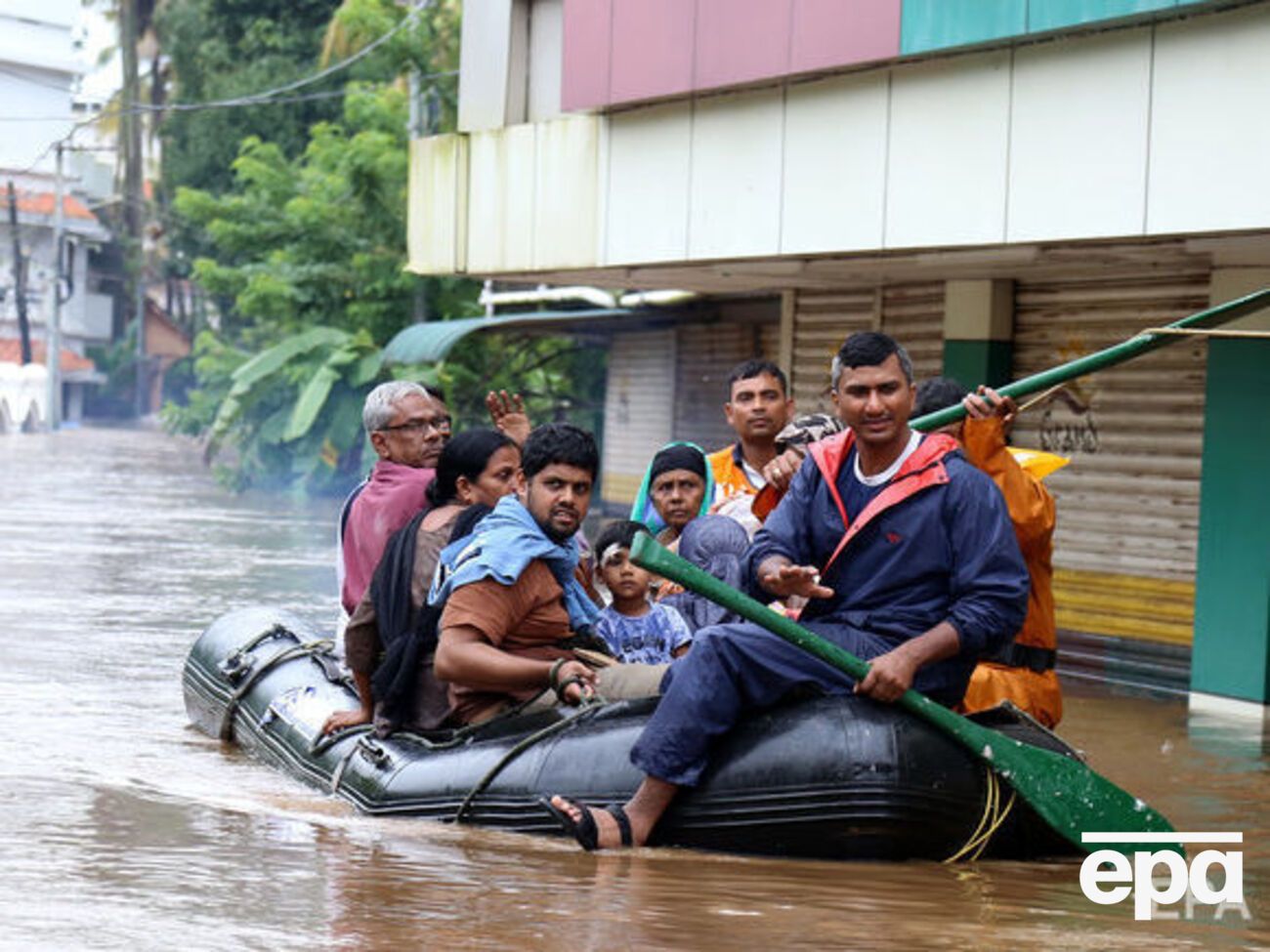 Більшу частину території штату затоплено