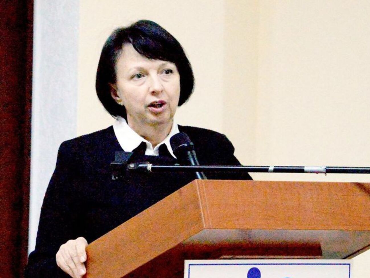 Колесник (на фото) заявила, что Губарева была уволена