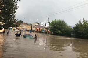 У місті підтопило низку вулиць