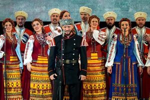 Хор заспіває на весіллі Кнайсль