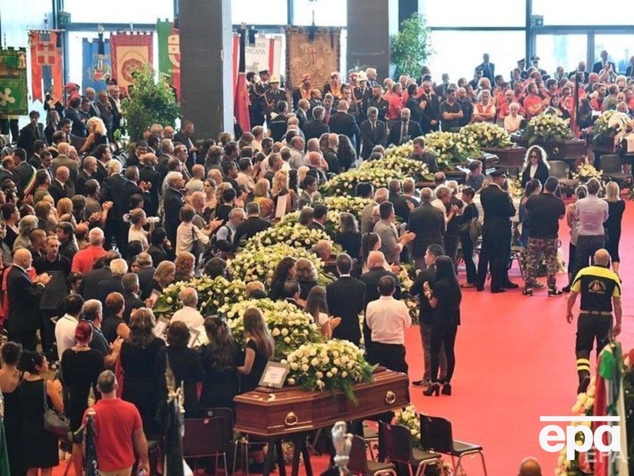 Сегодня в Генуе хоронят погибших