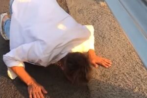 Панин поцеловал Крымский мост