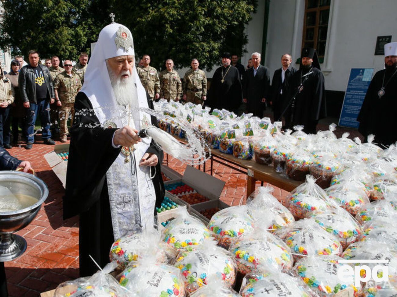 Филарет: Называться эта церковь должна Российской православной