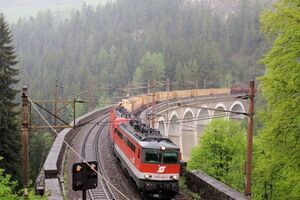 Много запчастей изготавливаются исключительно на территории России, отметили в "Укрзалізниці"