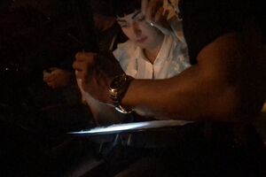 Жінка в'їхала у припаркований автомобіль