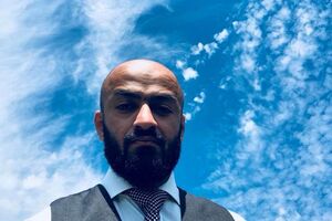 Найєм: Це – лише один із низки нападів, здійснених на громадських активістів та журналістів, які розслідують корупцію топ-чиновників правоохоронної системи