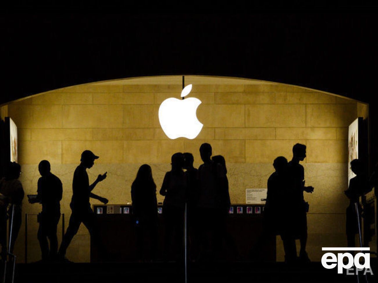 Стоимость компании Apple оценивается от $956 млрд до $958 млрд