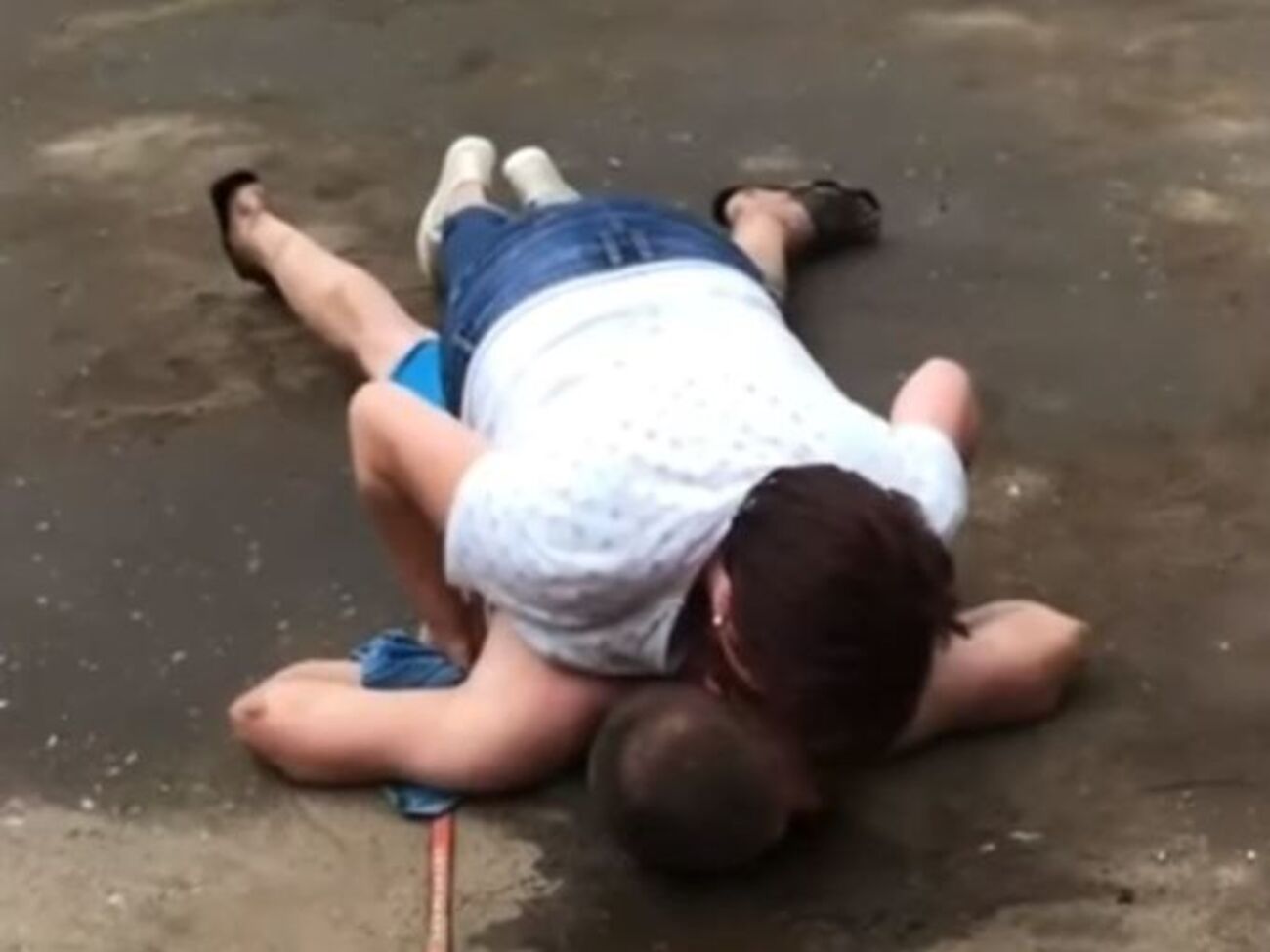 Женщина удерживала вора до приезда полиции