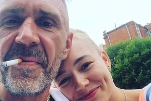 Акіньшина могла розлучитися заради Шнурова