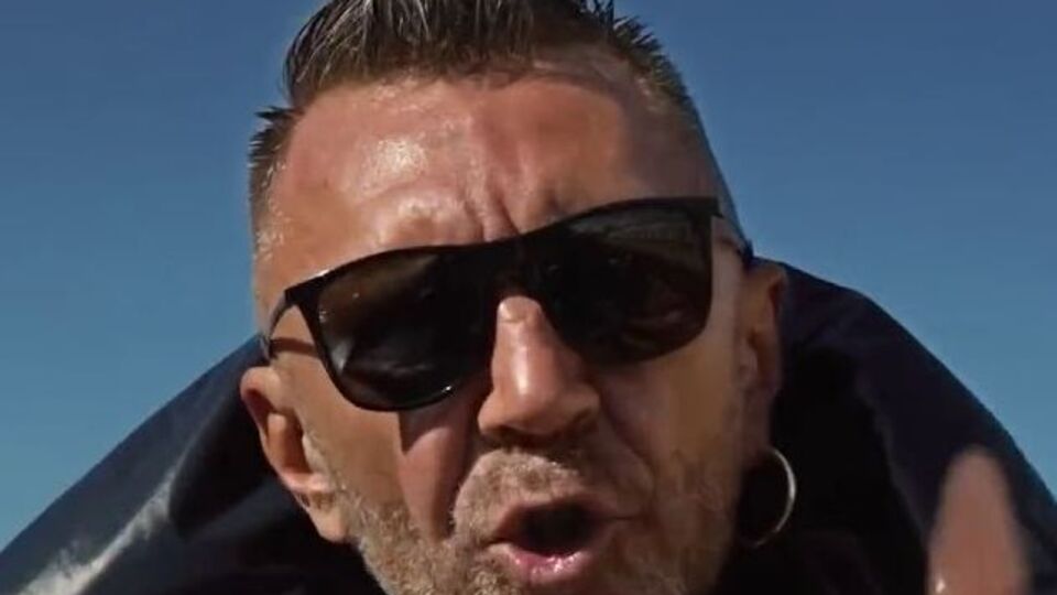 Шнуров розповів про переваги Санкт-Петербурга перед Москвою