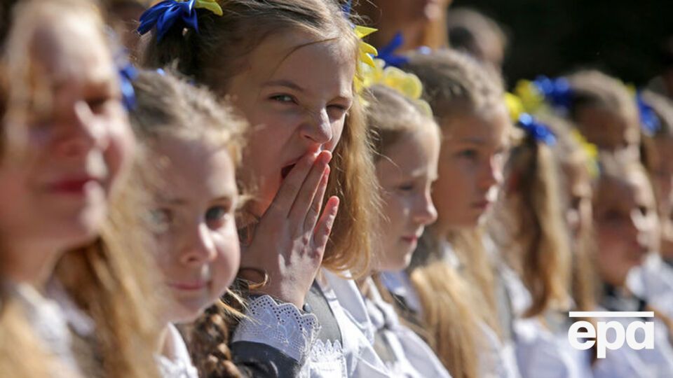 По сравнению с прошлым годом в этом году количество первоклассников увеличилось на 40 тыс.