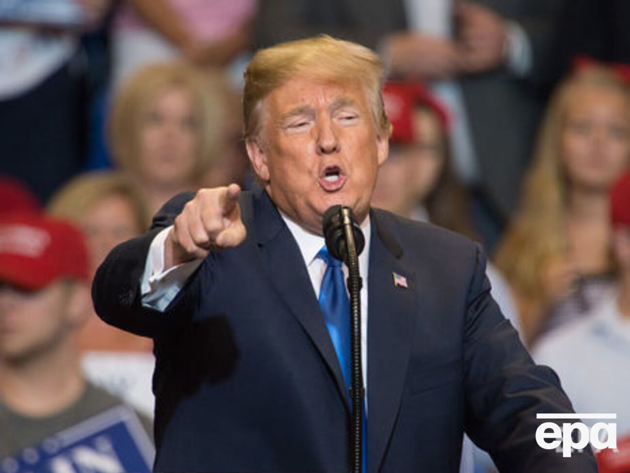 Трамп:&nbsp;Разъяренные демократы в команде Мюллера пытаются повлиять на результаты предстоящих выборов