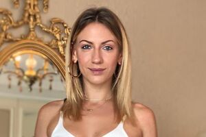 Никитюк показала полуобнаженное тело