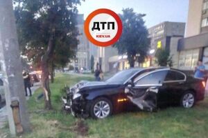 Автомобіль ВМW евакуйовано на штрафмайданчик, а сам водій перебуває на волі