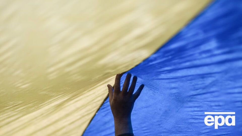 Більшість українців вважає себе патріотами